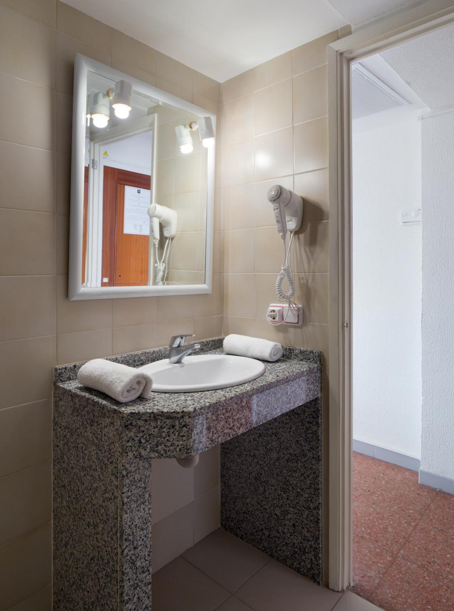 Hotel Foners (Adults Only) Плая де Палма Екстериор снимка
